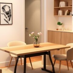 Stół rozkładany do małego mieszkania – jak wybrać funkcjonalny i oszczędny mebel na co dzień